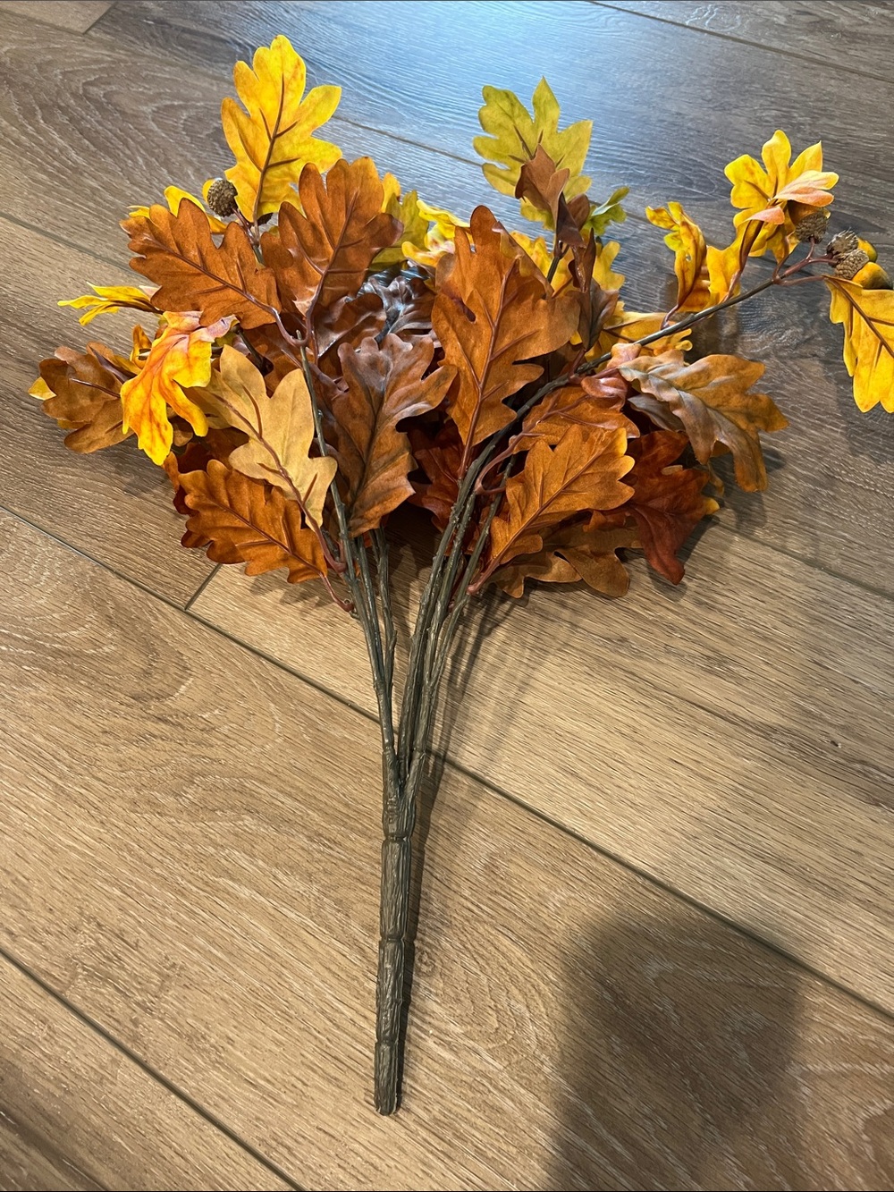 Autumn Oak Leaf Spray - Yellow & Brown Faux Foliage - Picture 3 of 4